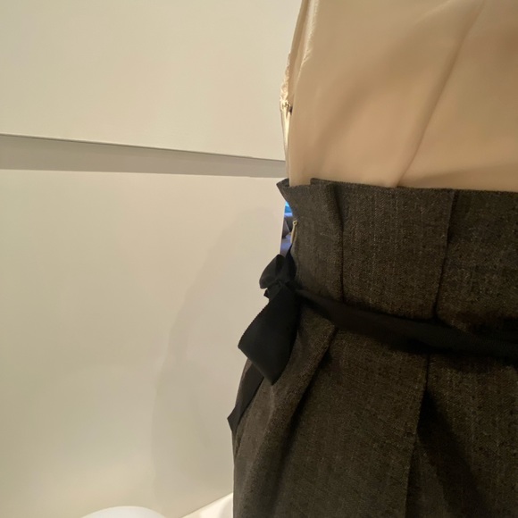 BCBG cream and black cocktail dress - Picture 4 of 8